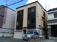 ライラックコート（北１３東１６