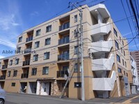 Nuovo Storia est【ﾇｰﾎﾞ・ｽﾄﾘｱｴｽﾄ】