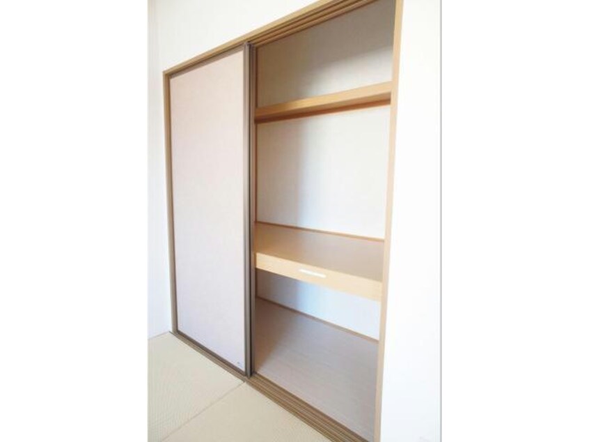  ディアコート湖山