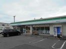 ファミリーマート鳥取湖山西店(コンビニ)まで717m ジオ　グランド