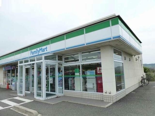 ファミリーマート鳥取浜村店(コンビニ)まで1951m リアン・ド・ファミーユ