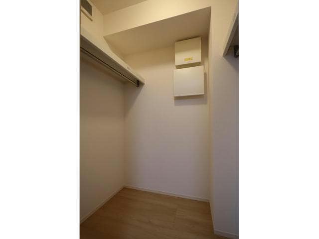  フォーサイト　ウエスト　B棟