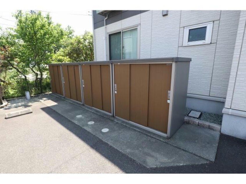  ウエストカーサ　B棟