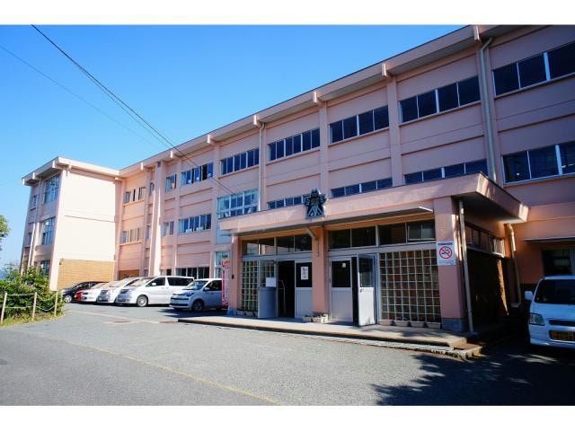 鳥取市立湖山小学校(小学校)まで1080m ディアコート湖山Ⅱ
