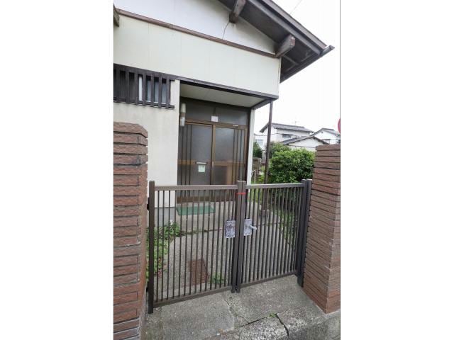  美萩野2丁目借家