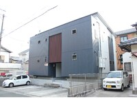 イームズ