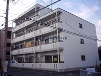 ハウス城東