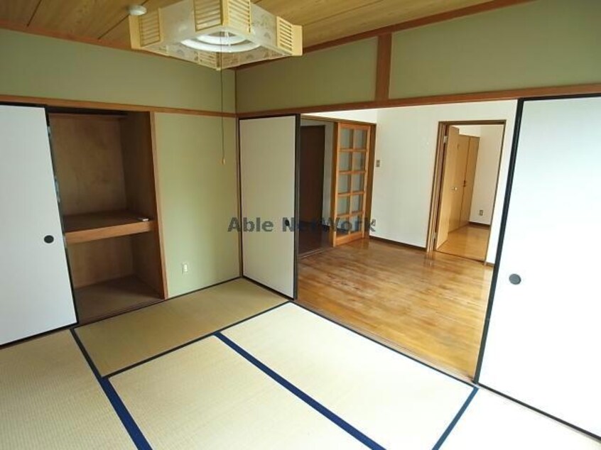 PALACE　SHINO