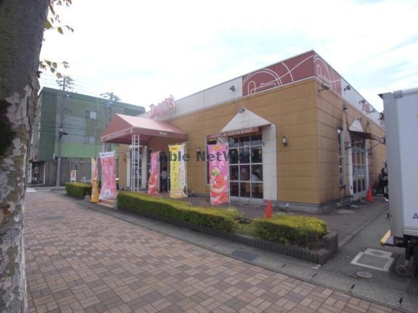 デニーズ岐阜加納店(その他飲食（ファミレスなど）)まで351m エトワール本町