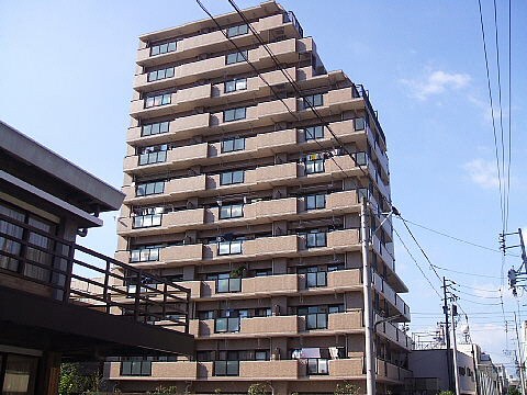  ライオンズマンション岐阜　２０３号