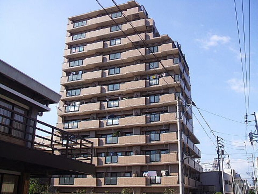  ライオンズマンション岐阜　２０３号