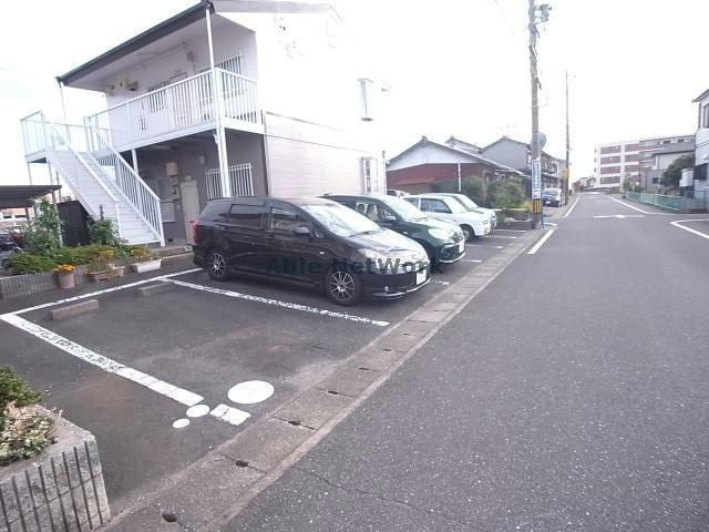  ファミーユＢ