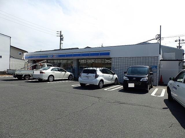 ローソン岐阜琴塚店(コンビニ)まで428m エクシール