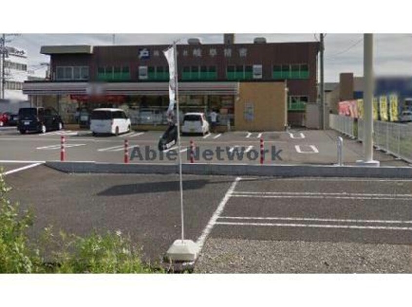 セブンイレブン岐南町徳田店(コンビニ)まで654m コアロードⅦ