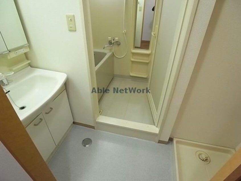 ※参考写真 日本泉ビル