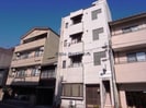 松尾ビルの外観