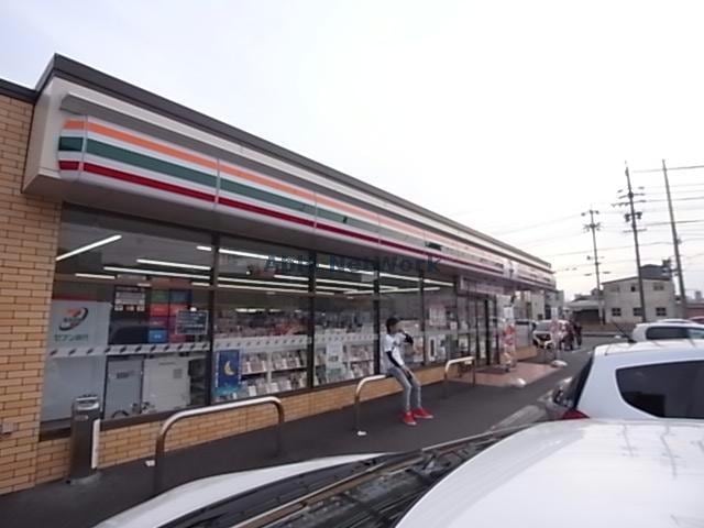 セブンイレブン岐阜東栄町店(コンビニ)まで846m カーサ　コンフォルト　Ⅰ