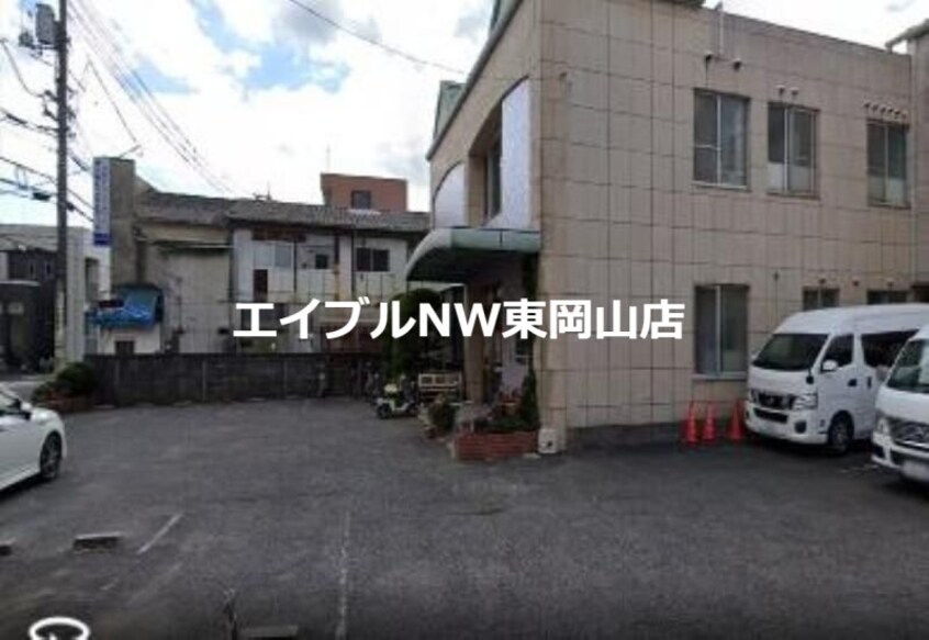 岡田内科(病院)まで2233m グランドライフＪＫ