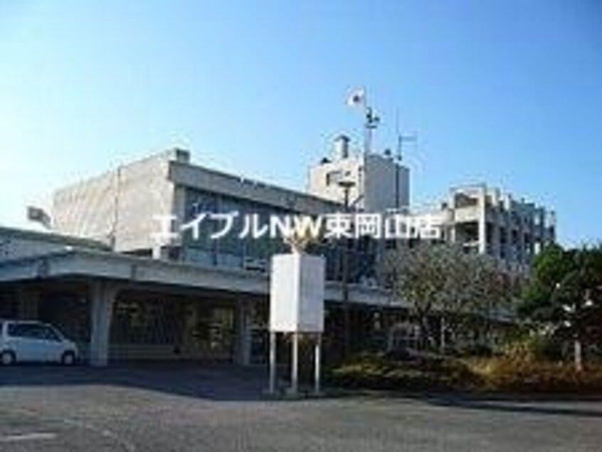 岡山市東区役所瀬戸支所(役所)まで575m アリエッタ