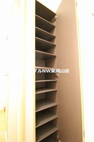  ラ・ヴィータ平井　弐番館