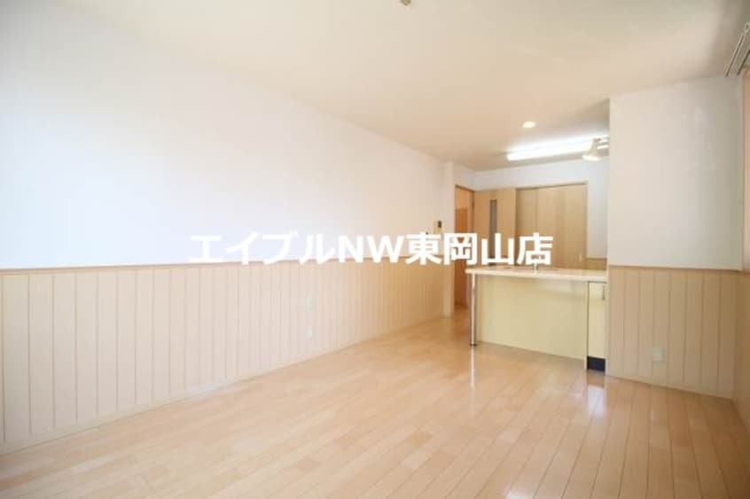  ラ・ヴィータ平井　弐番館