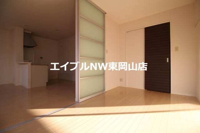  グランカーサ平井　六番館