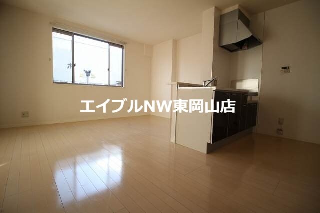  グランカーサ平井　六番館