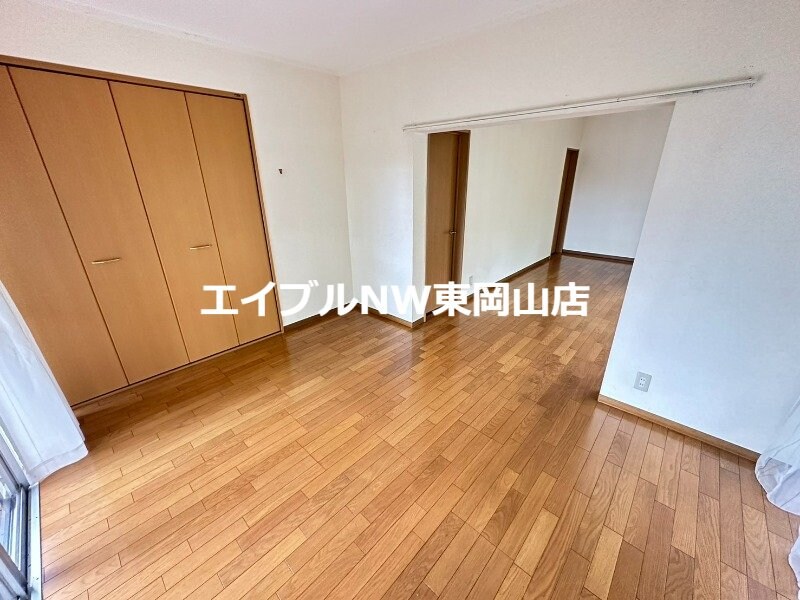  トラヴァーサル・ハイツ