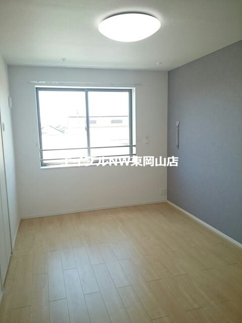  プレイス　ワン