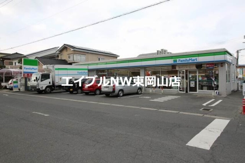 ファミリーマート岡山西川原一丁目店(コンビニ)まで96m ルミエール西川原