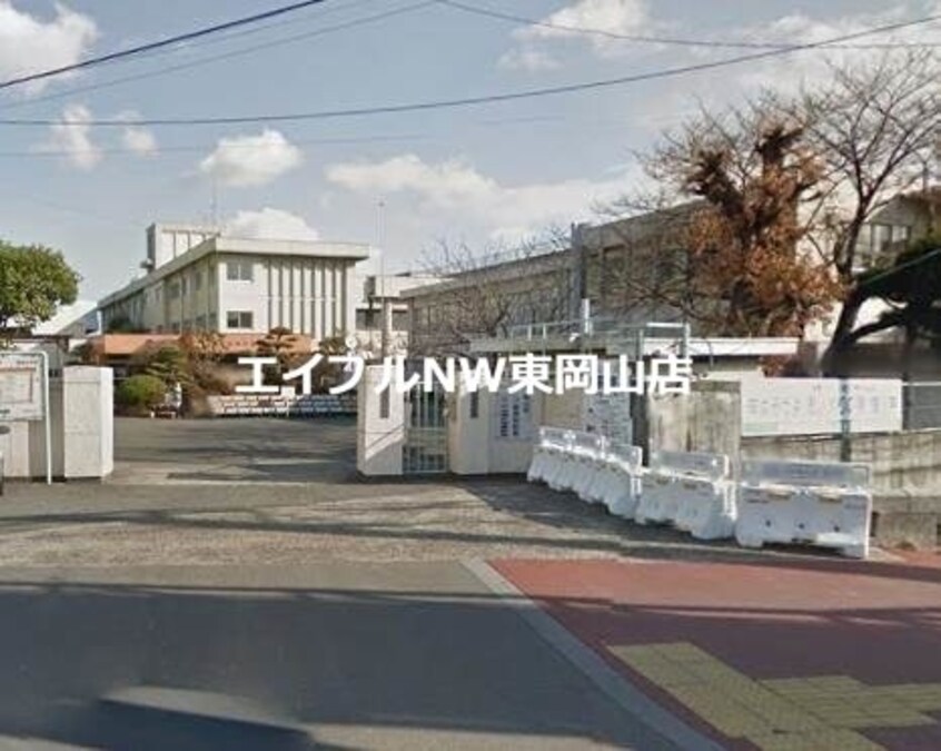 岡山市立清輝小学校(小学校)まで1301m サンヴィレッジ桜B