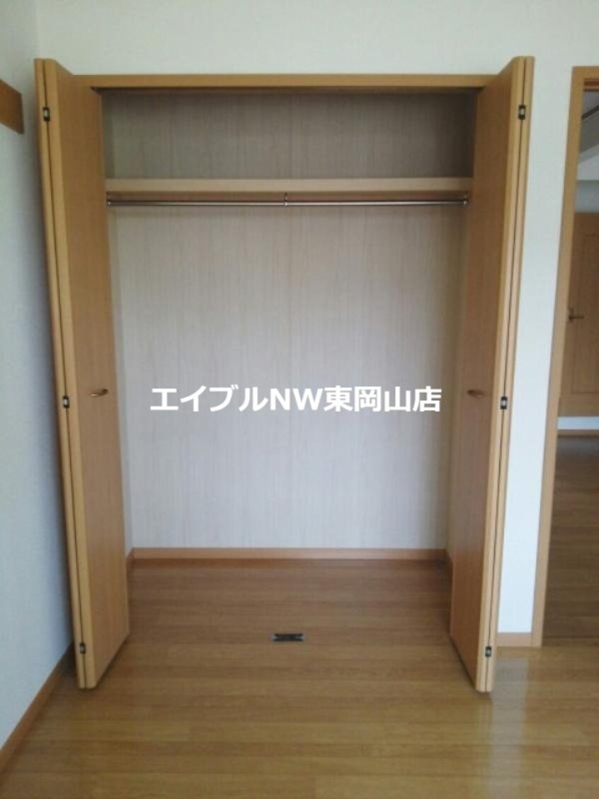  ポポラーレ　リヴ