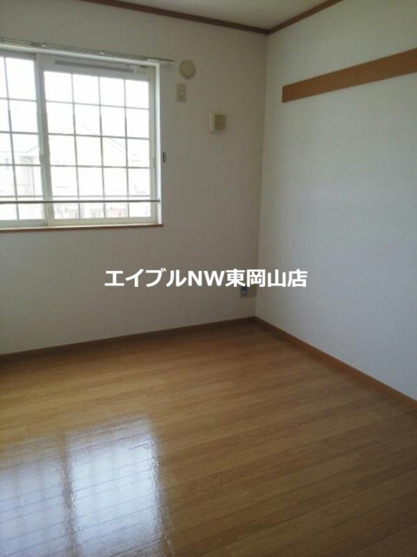  ポポラーレ　リヴ