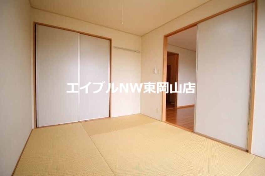  メゾン　ミ・モレ　Ⅱ