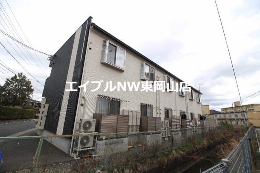  イーストヒルズ　A
