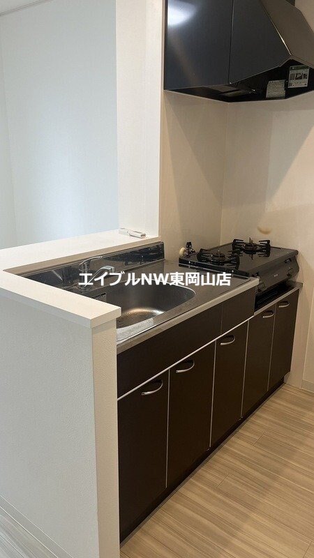  イーストヒルズ　A
