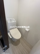  イーストヒルズ　A