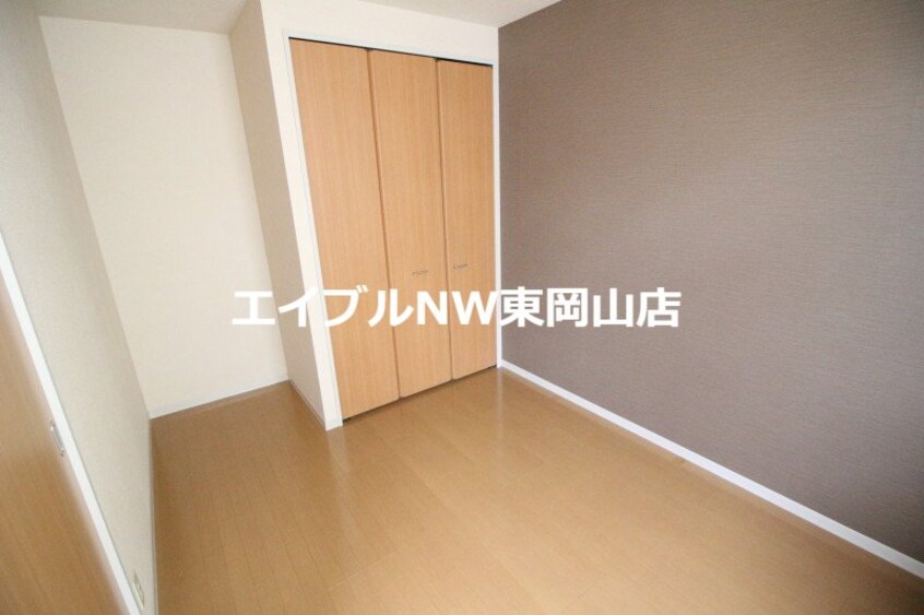 寝室 ラ・パルテール原尾島