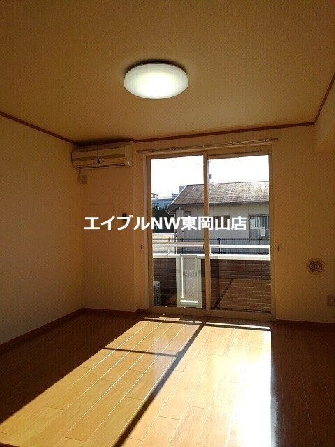  エヴァーグリーンＢ棟