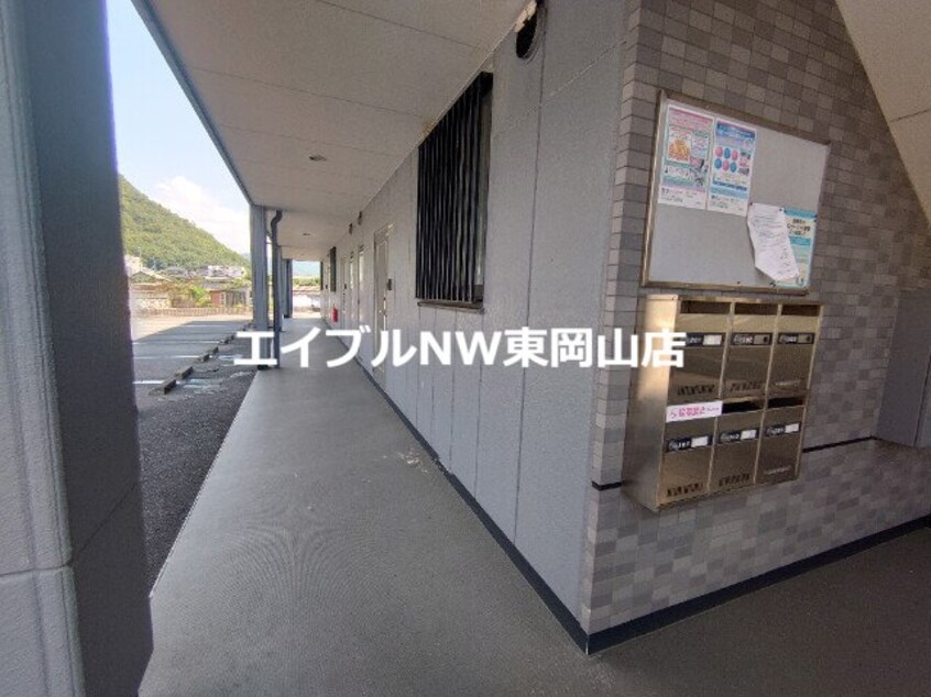  レジデンス和気　A棟