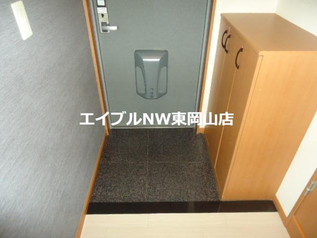  レジデンス和気　A棟