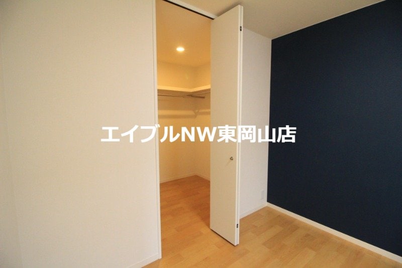  イーストヒルズ