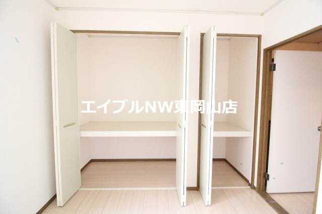  ニューハピニス　Ｂ棟