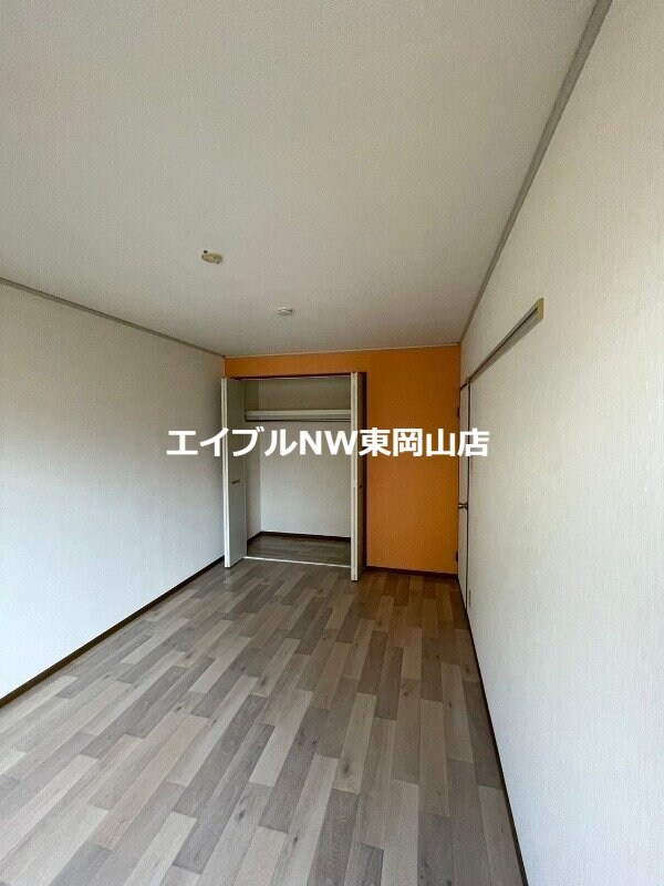  ニューハピニス　Ｂ棟