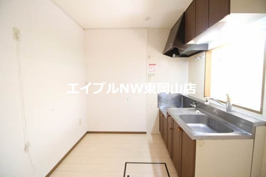  ニューハピニス　Ｂ棟