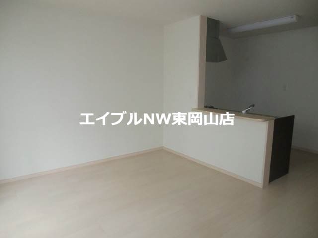  ラ・イース原尾島