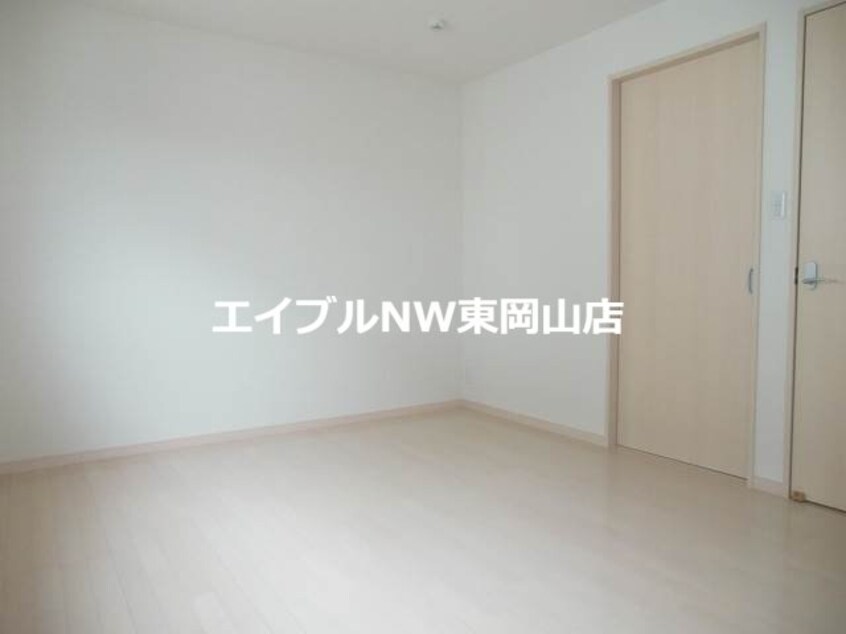  ラ・イース原尾島