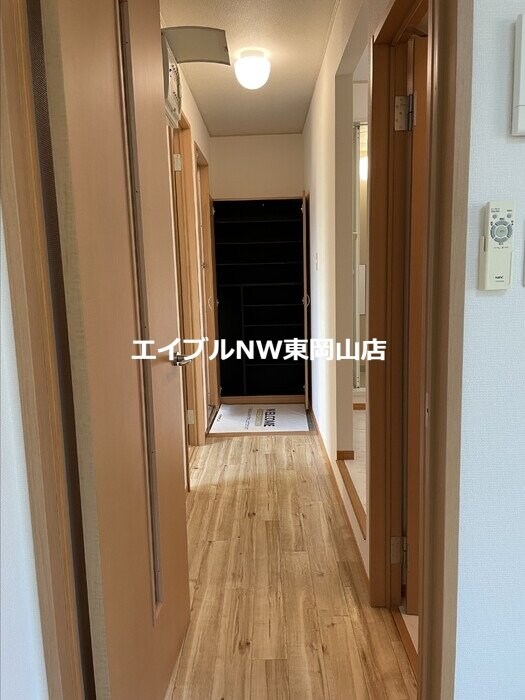  メゾン　ミ・モレ