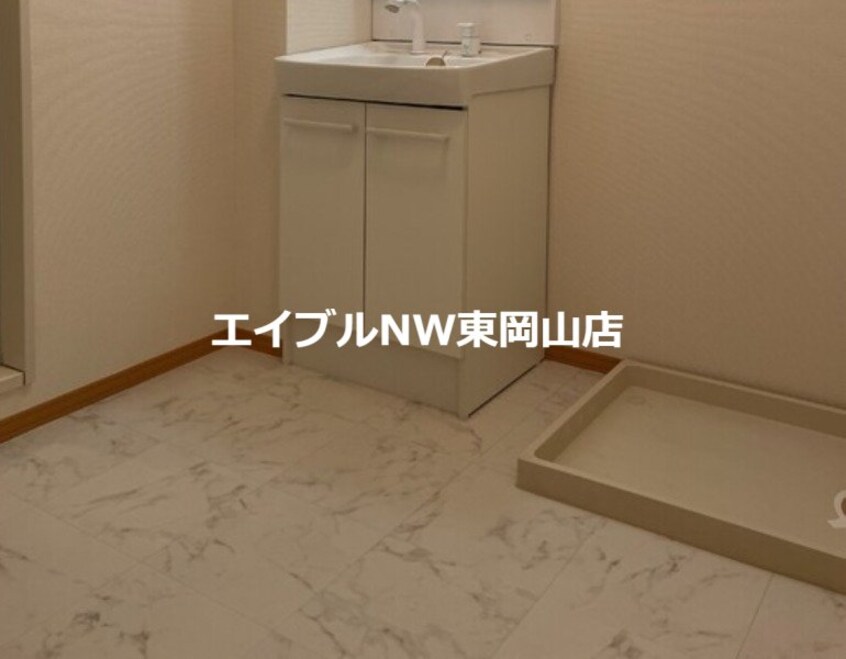  メゾン　ミ・モレ