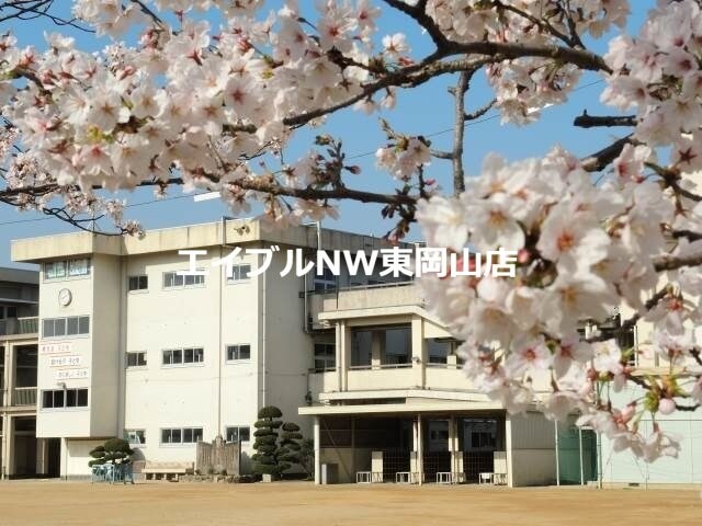 岡山市立宇野小学校(小学校)まで1298m ベルメゾンミキⅡ